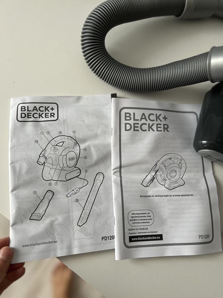 Автомобільний пилосос «Black&Decker»