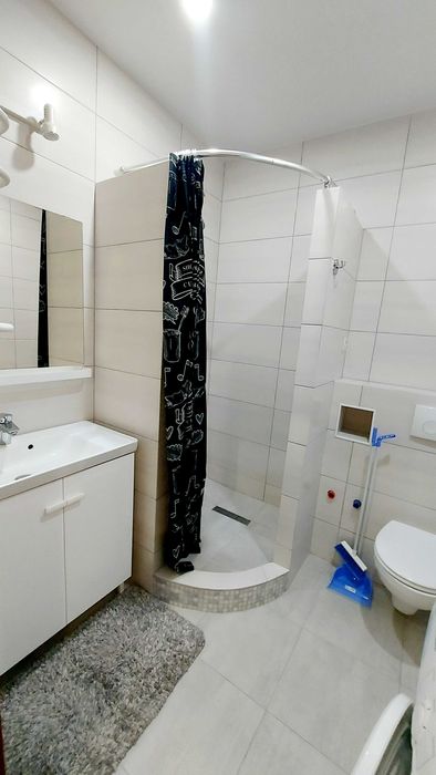 1 комнатна  з  евроремонтом  ст.М. Видубичі