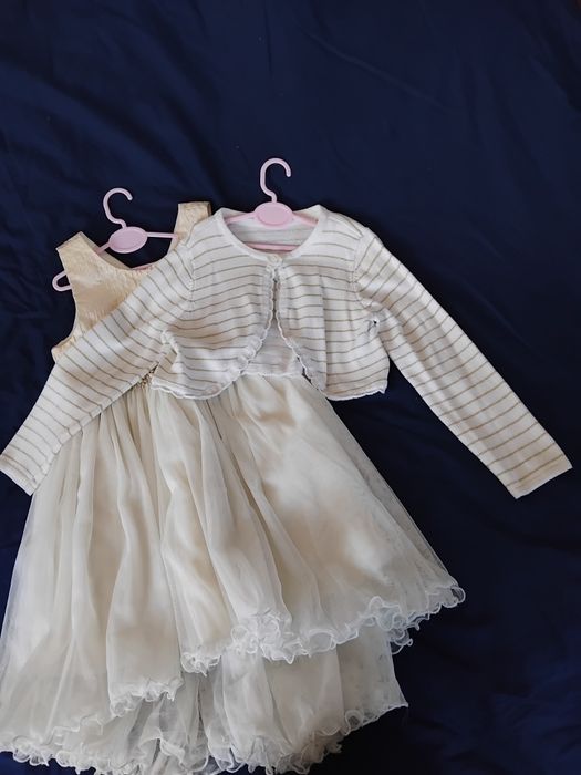 Сукня на дівчинку 5/6 років