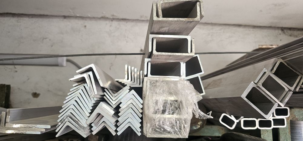 Уголок Алюм. АМГ5 обрезки 5083 алюминиевый Алюминий профильная труба