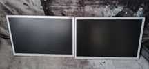 Dwa monitory Samsung SyncMaster 225BW 22 cale