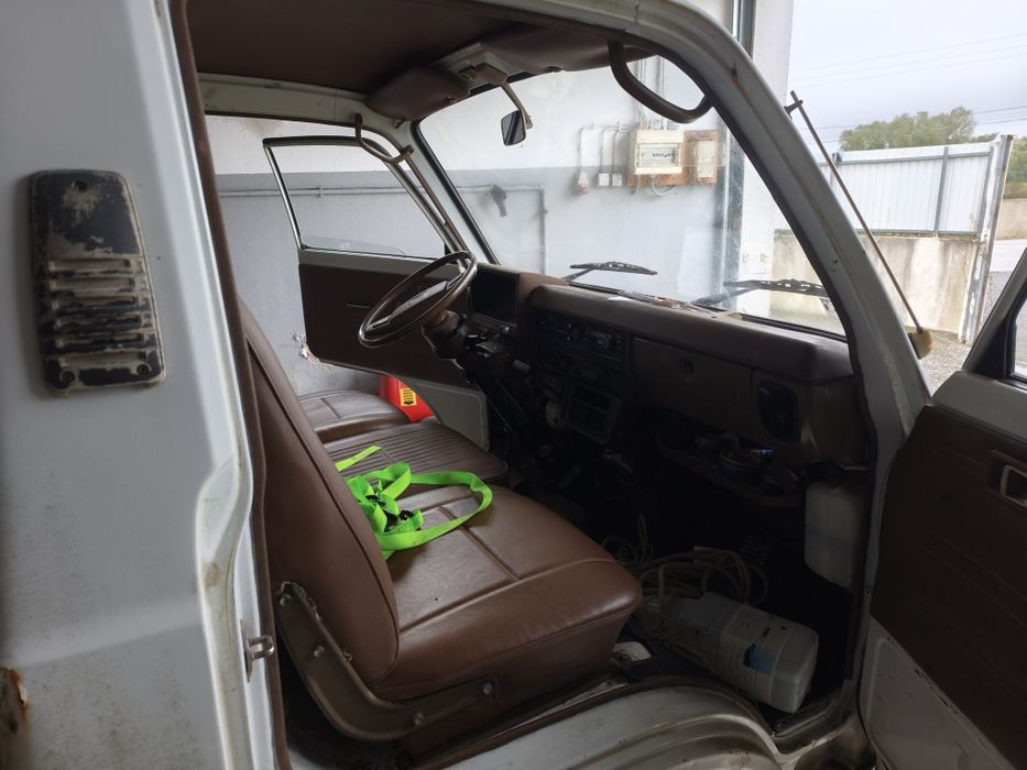 Toyota HiAce 2.2 caixa aberta