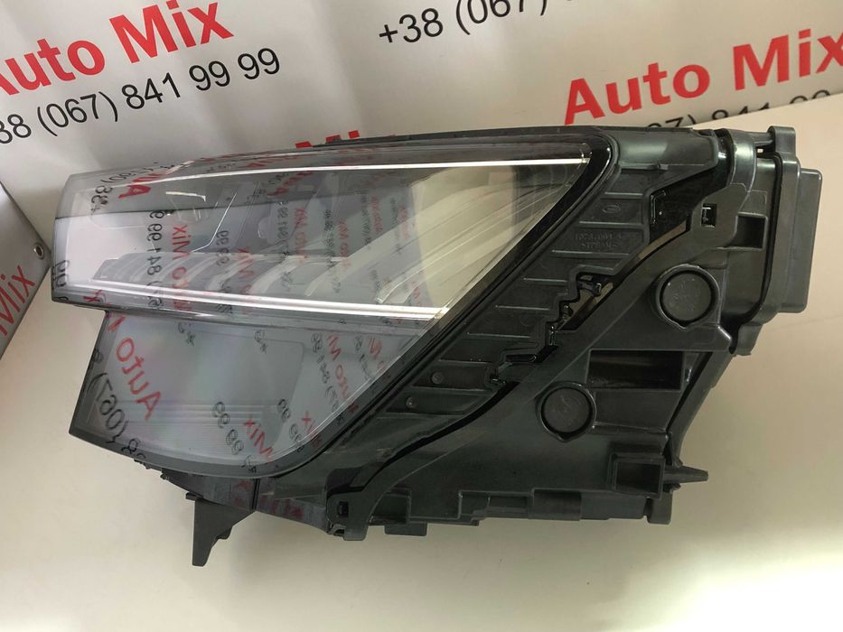 Фара Audi Q8 SQ8 Matrix Led Lift 4M8941035 4M8941783