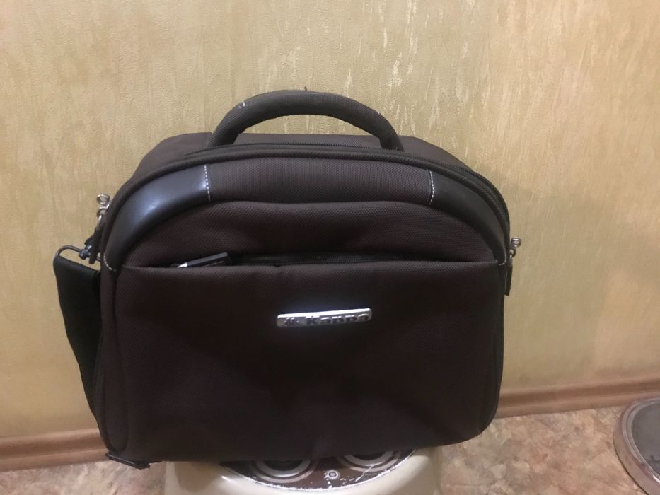 Продам сумку Derby