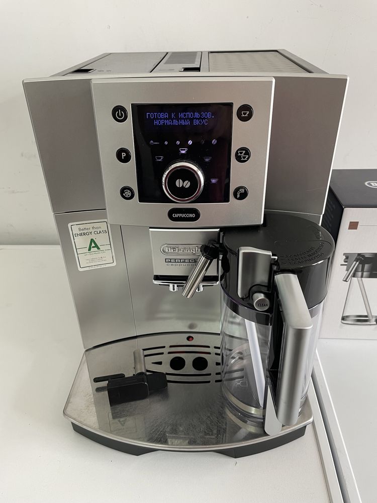 Кофемашина DeLonghi ESAM5500.S Perfecta Cappuccino из Германи гарантия
