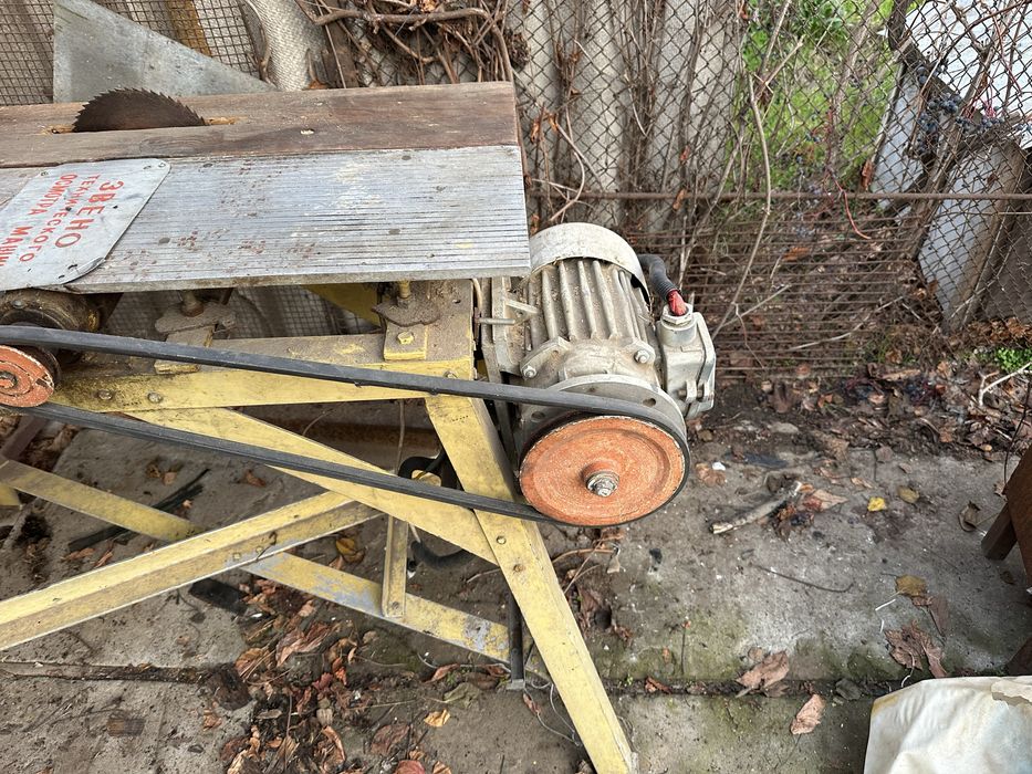 Пилораму с мотором