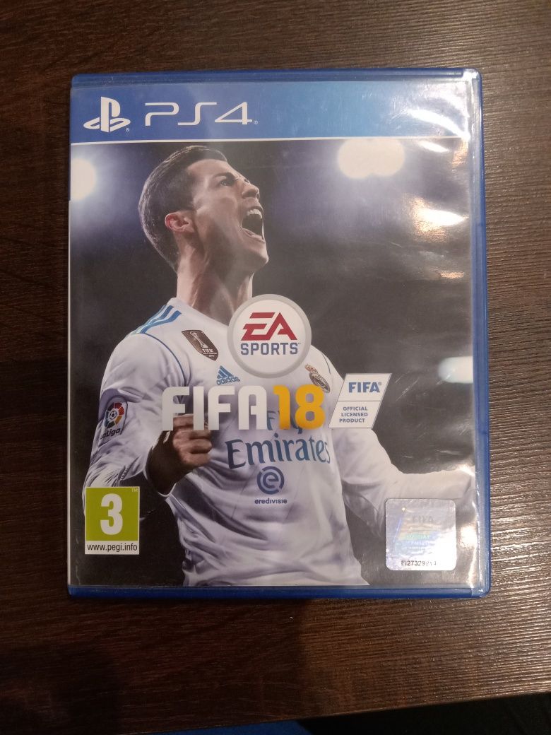 Gra FIFA 18 na PS4