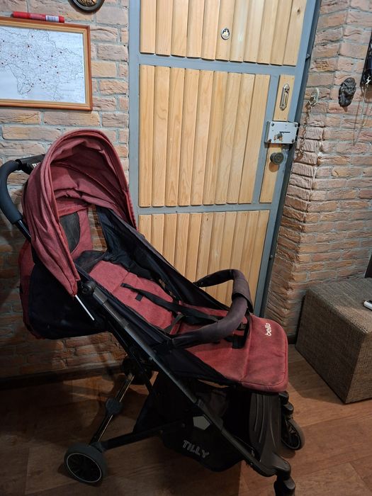 Прогулянкова коляска tilly bella