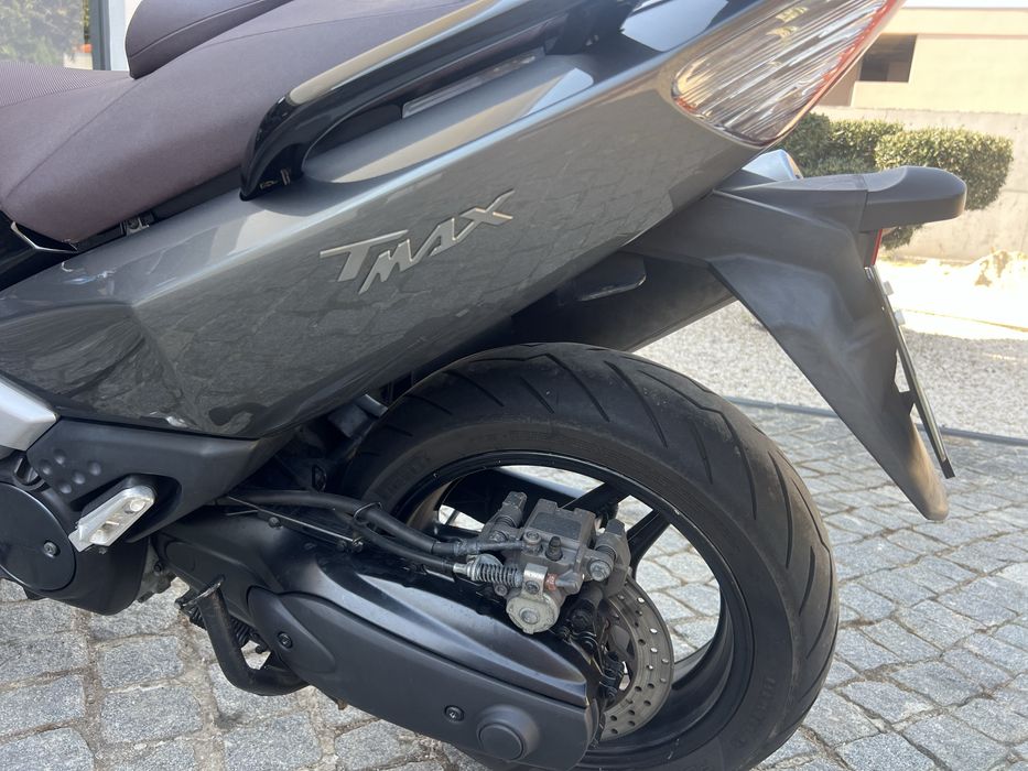 YAMAHA Tmax 500  só 34 mil km ( ler anuncio)
