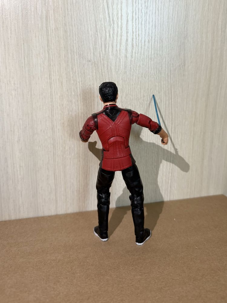 Фигурка Шанг-Чи из серии Marvel Legends Marvel "Мастер кунг-фу"
