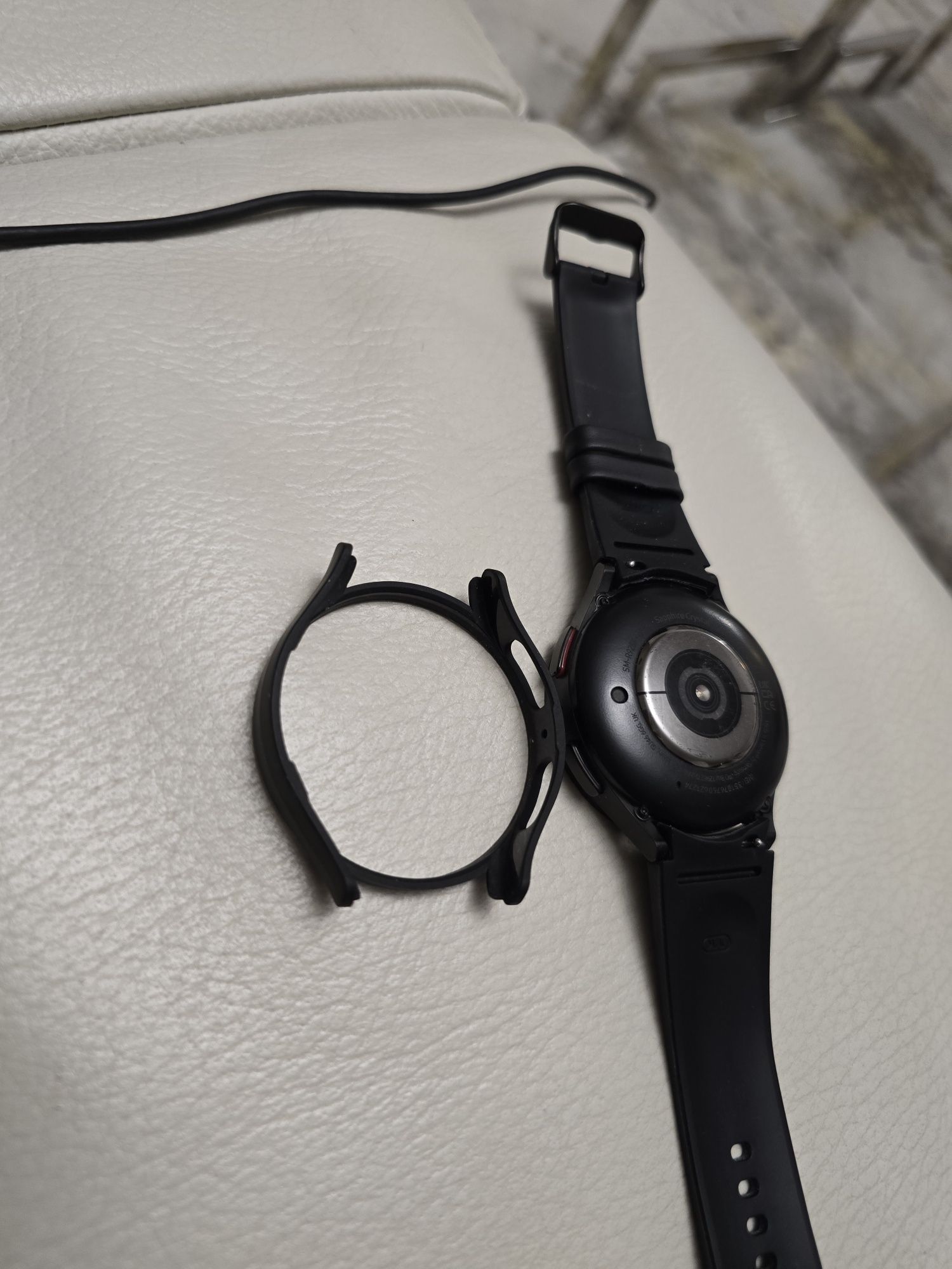 Relógio Samsung, modelo Galaxy Watch 5 PRO.

Com carregador e caixa or