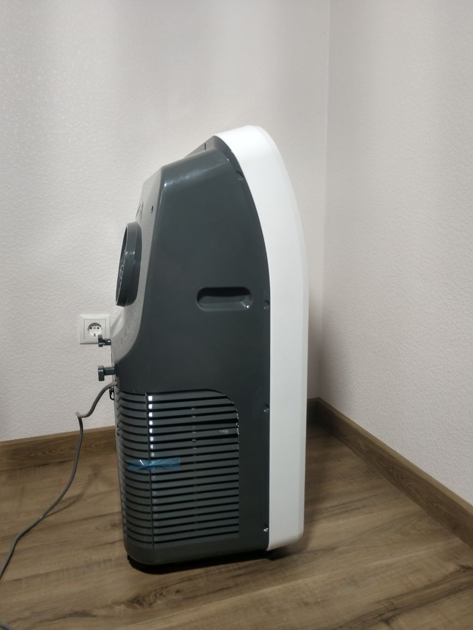 Мобільний кондиціонер Klarstein Smart 12k 12000BTU Гарантія! З Німечч.