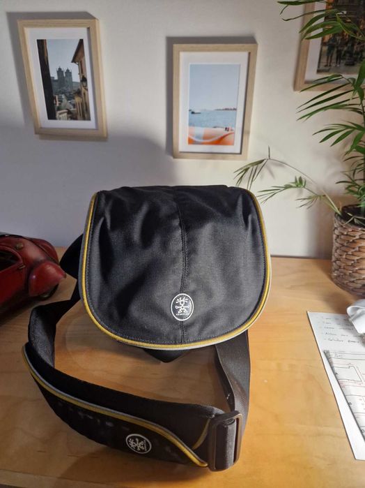 Canon EOS 250D + Canon EF-S 18-55mm f/4-5.6 IS STM