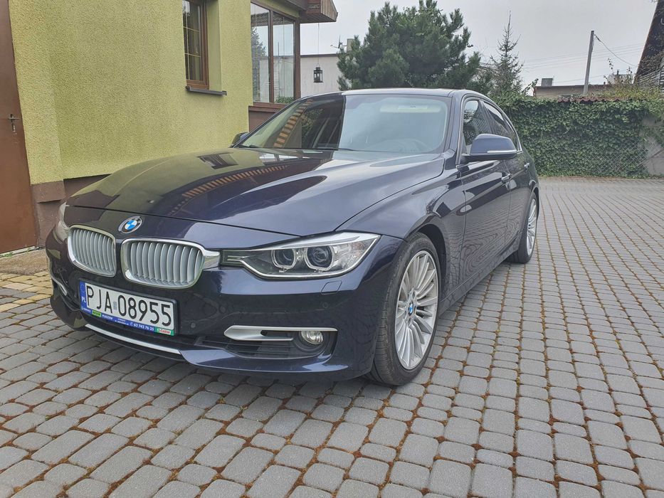 BMW XDrive 328I ,El. klapa, światła adapt, benzyna, niski przebieg