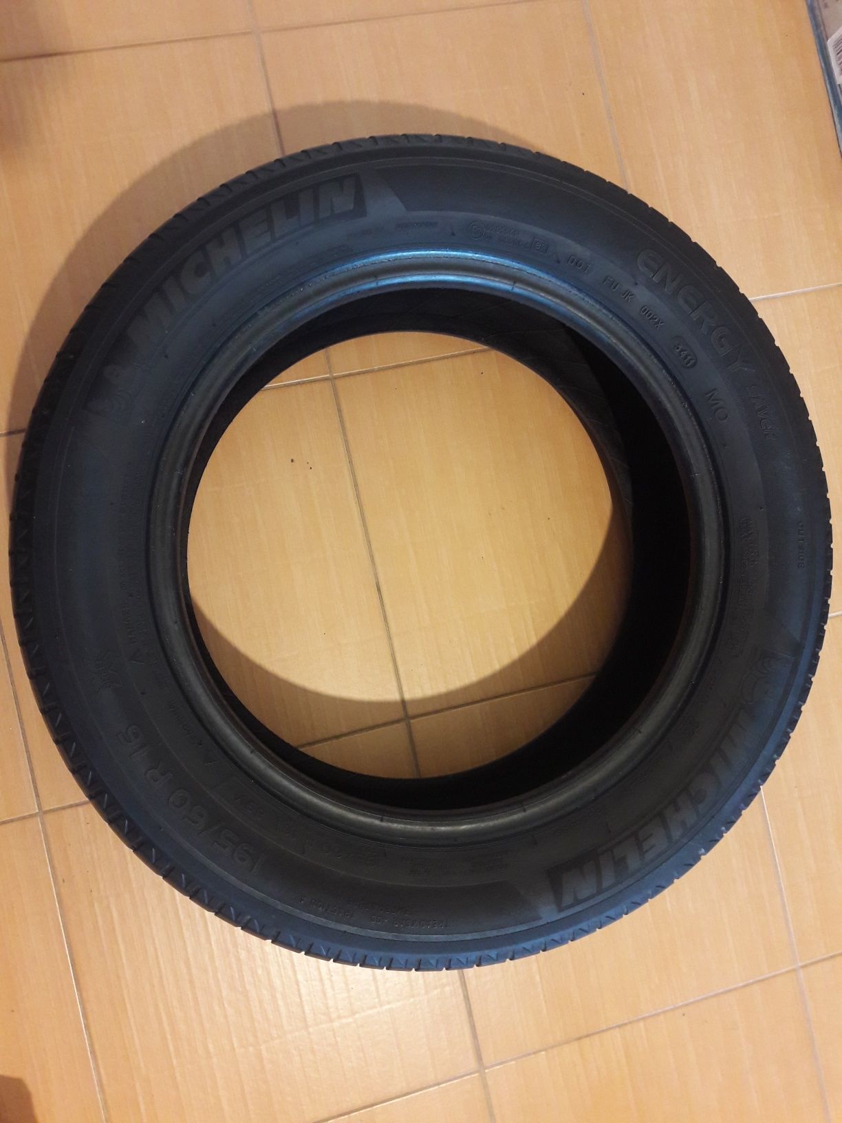 Opony 195/60 R16 Michelin