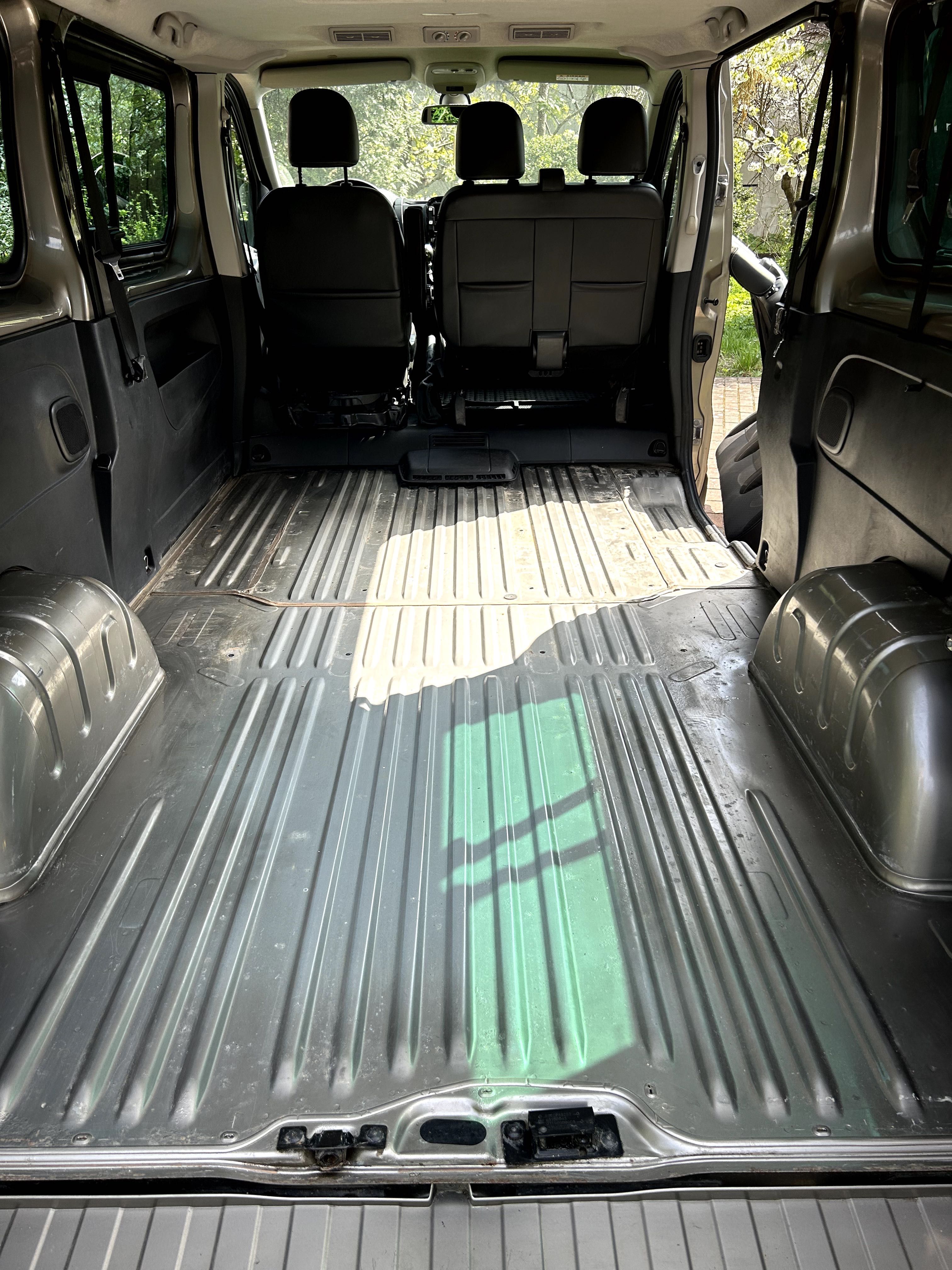 Opel Vivaro 9-osobowy L2 H1 Long - 1.6 BiTurbo - 2017 - Salon PL