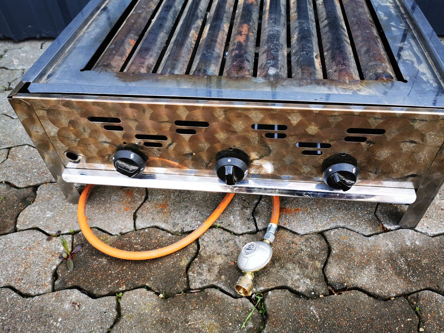 Grill gazowy gastronomiczny trojpalnikowy z Niemiec
