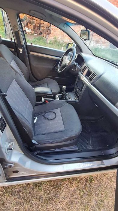 OPEL Vectra C 2006 2.2 бензин