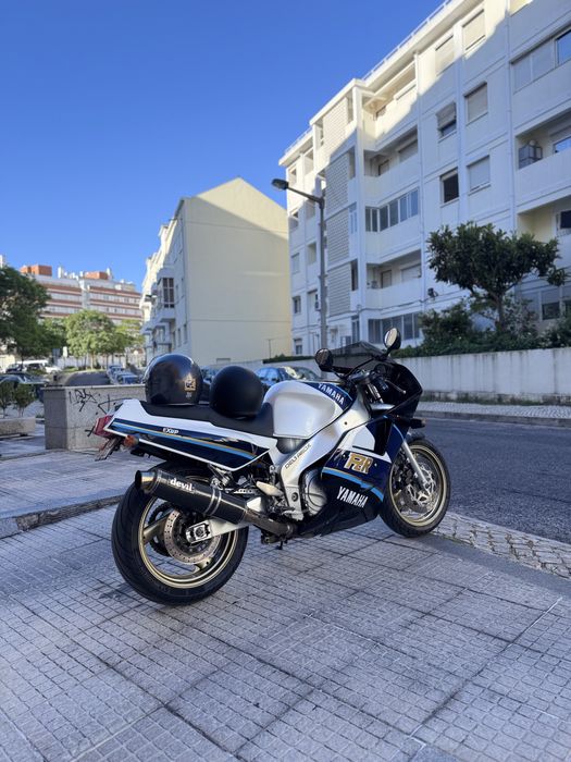 Yamaha FZR 1000 exup 1990