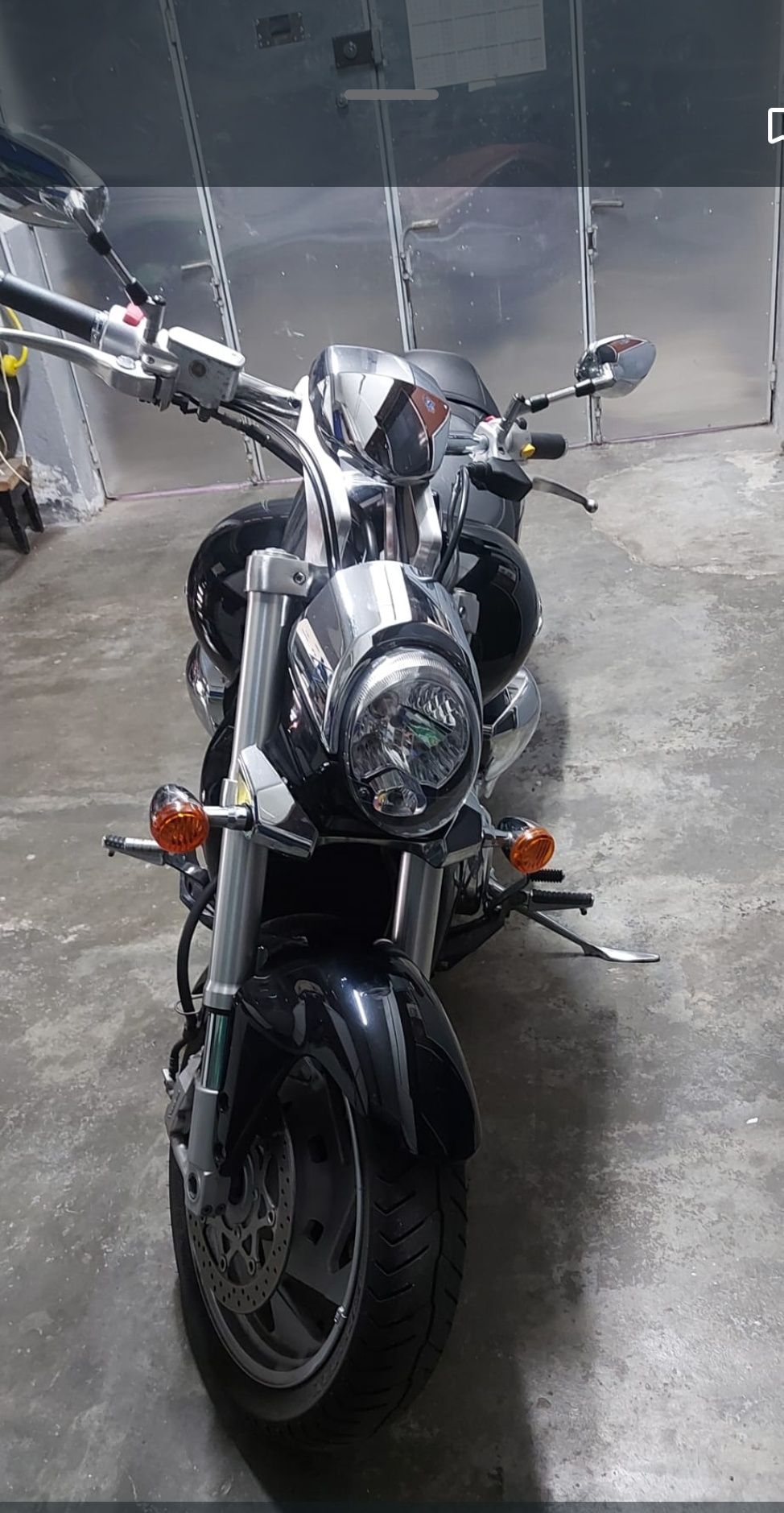 Suzuki intruder  VZR 1800cc como nova