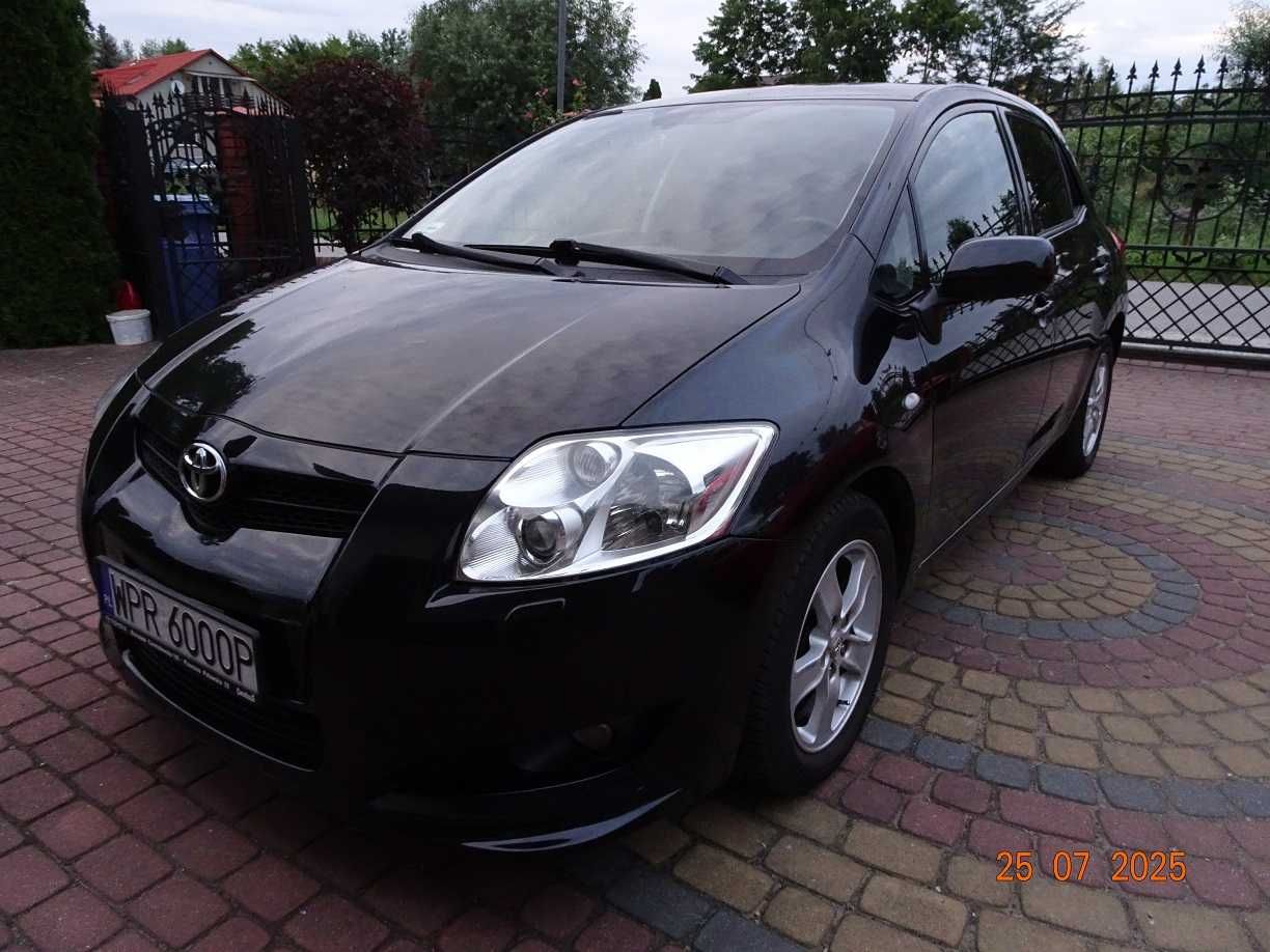 Toyota Auris I 2007 r.