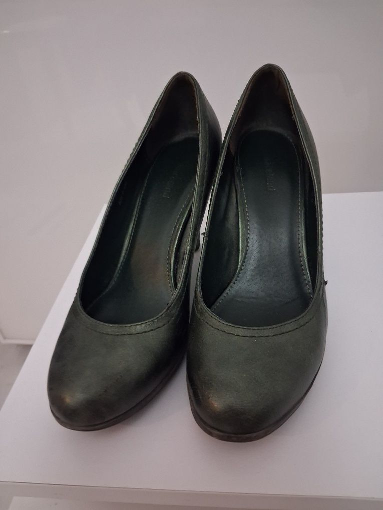 Buty na obcasie Daichmann 38