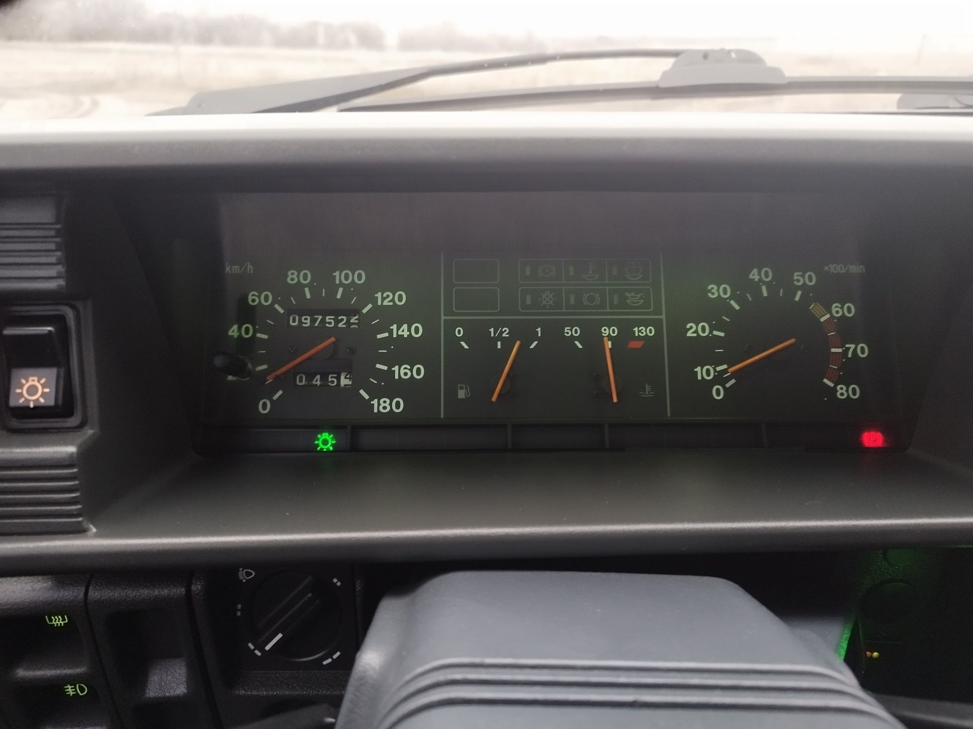 Продам своё  авто ваз 2199