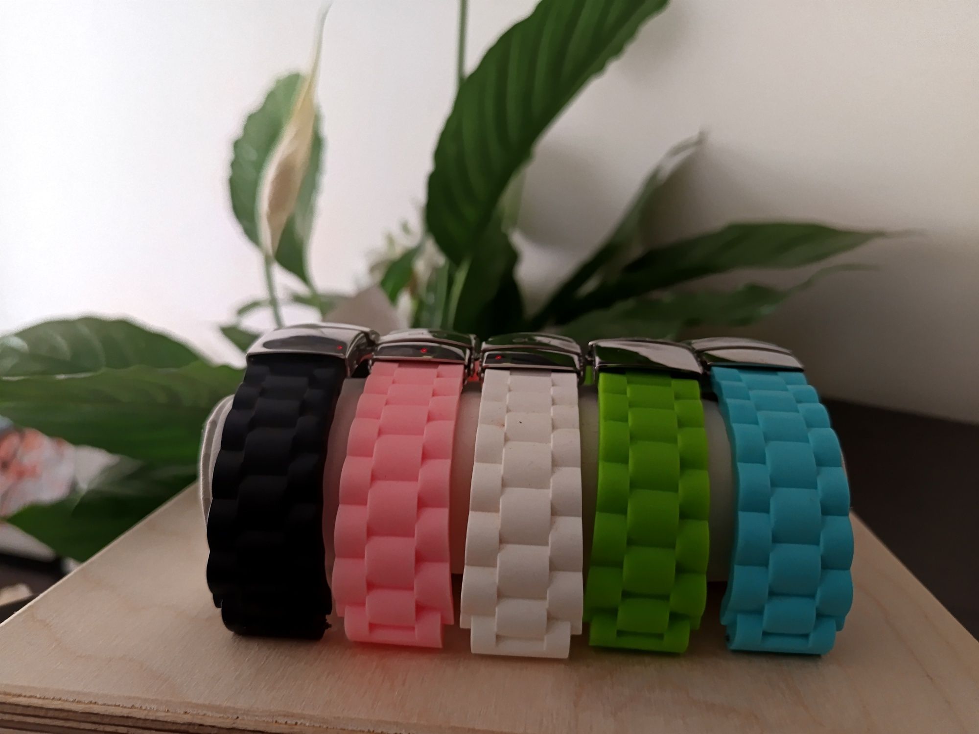 Braceletes para Relógio ONE -novas