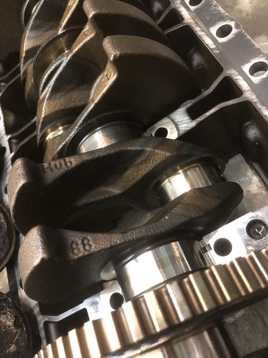 Колінвал bmw n52b30 55 шатун поршень головка мотор розпредвал e70 e60