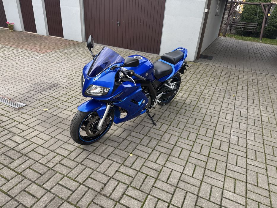 Suzuki SV650S Super stan 12000km!