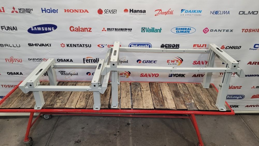 Стойка для кондиционера.