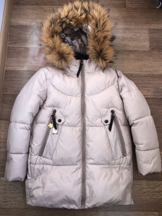 Зимовий теплий пуховик на дівчинку 128 см