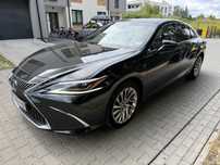 Lexus es300h+ hybryda wentylowane grzane fotele omotenashi