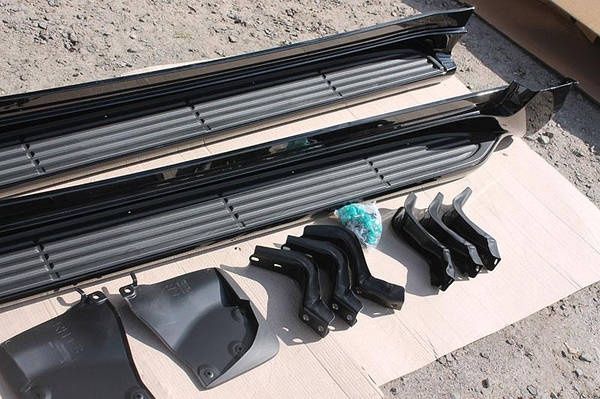Пороги подножки Toyota Land Cruiser 300 lc300