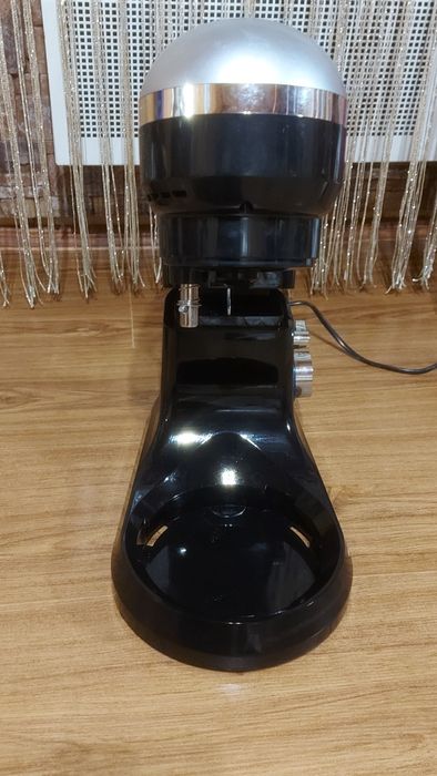 Міксер планетарний тістоміс з чашою