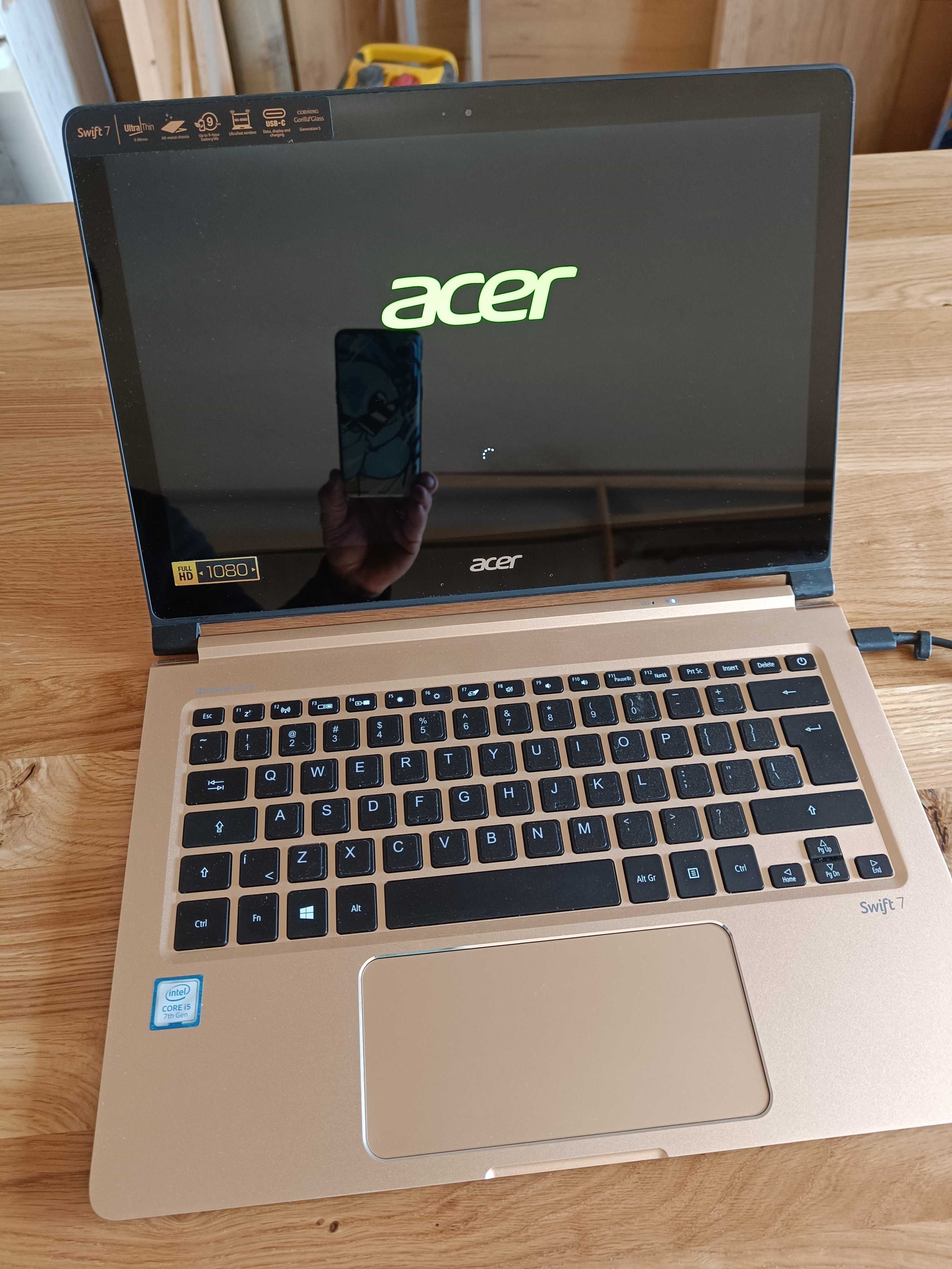 Laptop/ultrabook Acer Swift 7 (supercienki ultrabook)