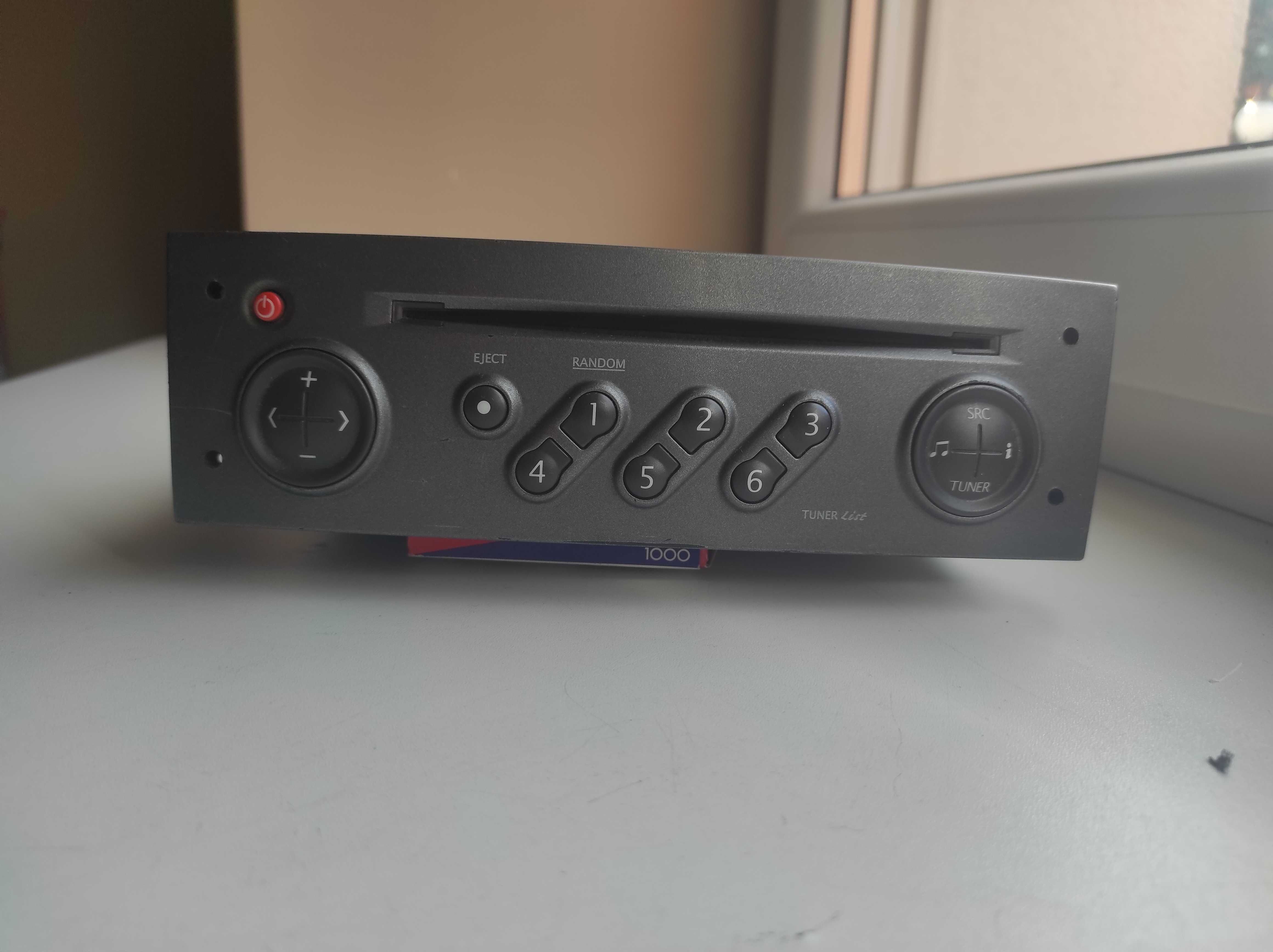 Radio samochodowe CD oryginalne Renault Scenic 2 II Tuner List
