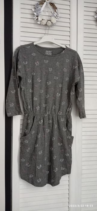 Sukienka dziewczęca 158 Reserved