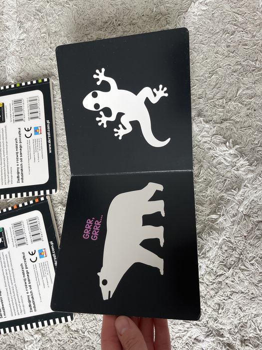 6 książeczek kontrastowych