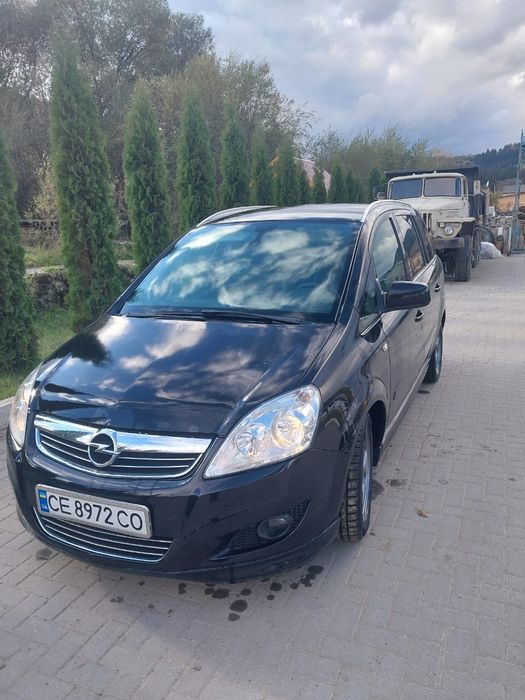 Продам авто Opel Zafira B
