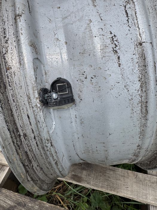 Диски 5x108 R16 Alutec Volvo Ford з датчиками тиску шин