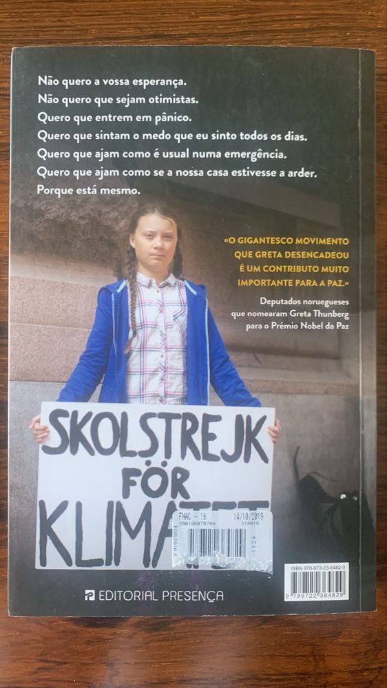 Livro A nossa casa está a arder - Greta Thunberg