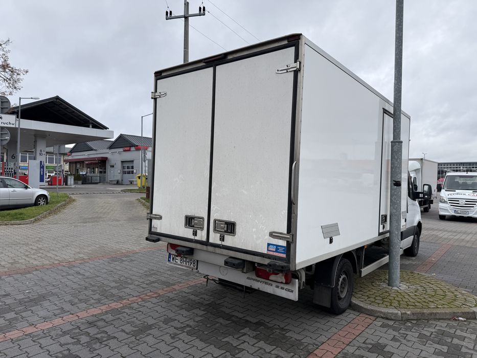 Mercedes Sprinter Chłodnia Izoterma 8 palet