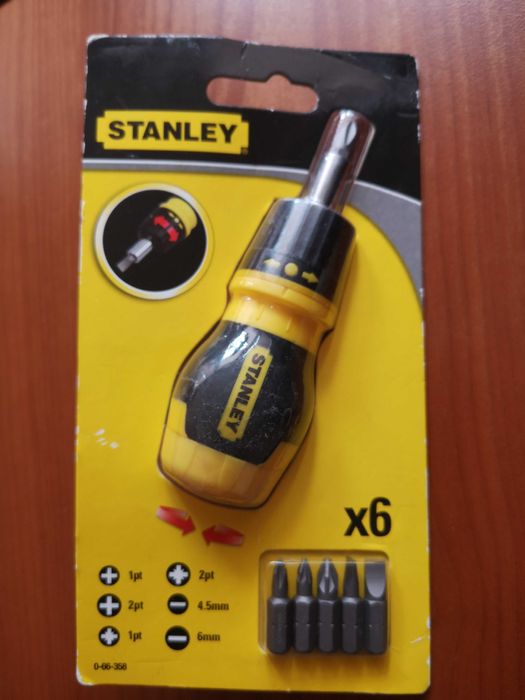 Wkrętak Stanley multibit z grzechotką NOWE