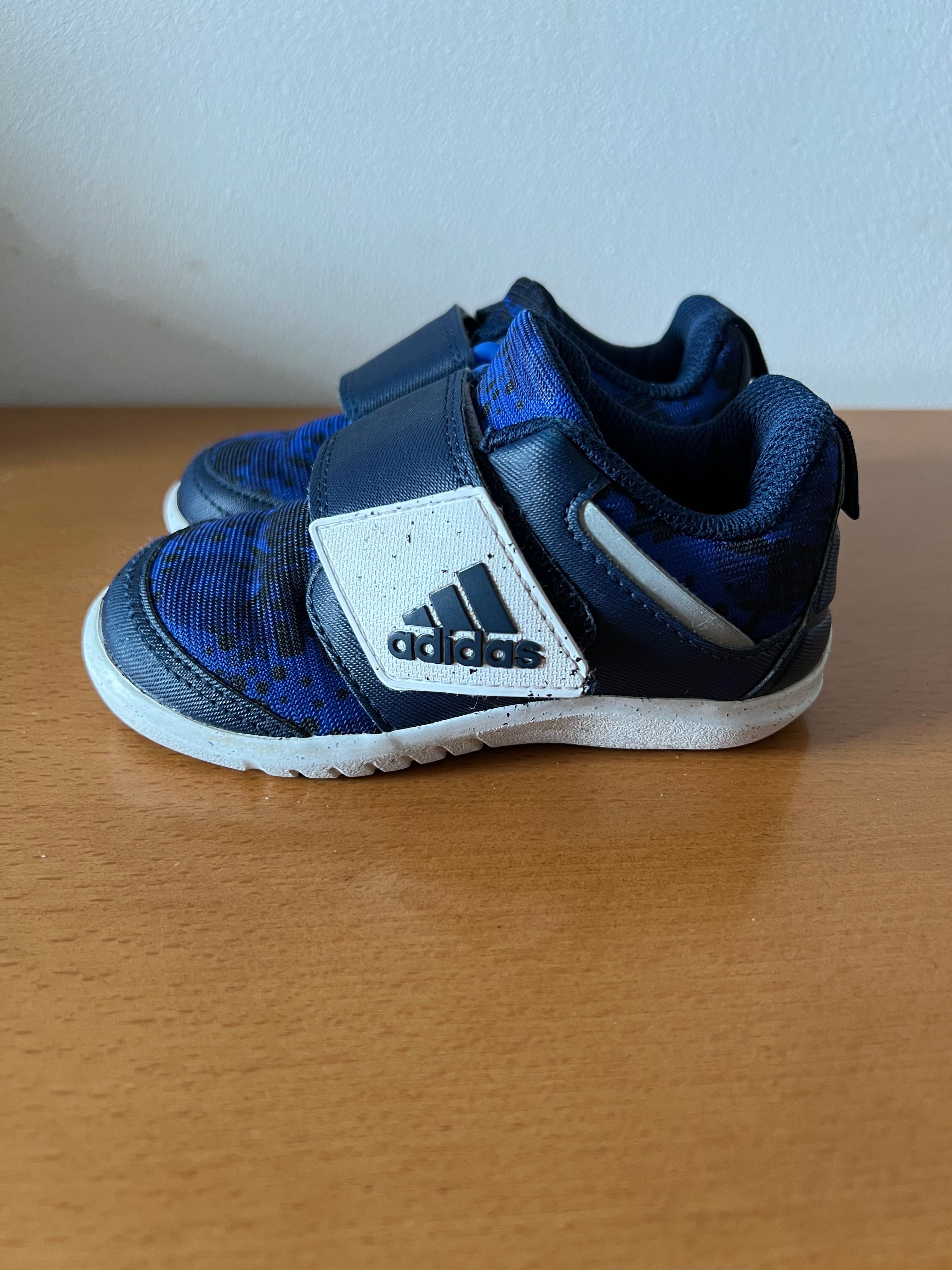 Buty dziecięce r.21 Adidas