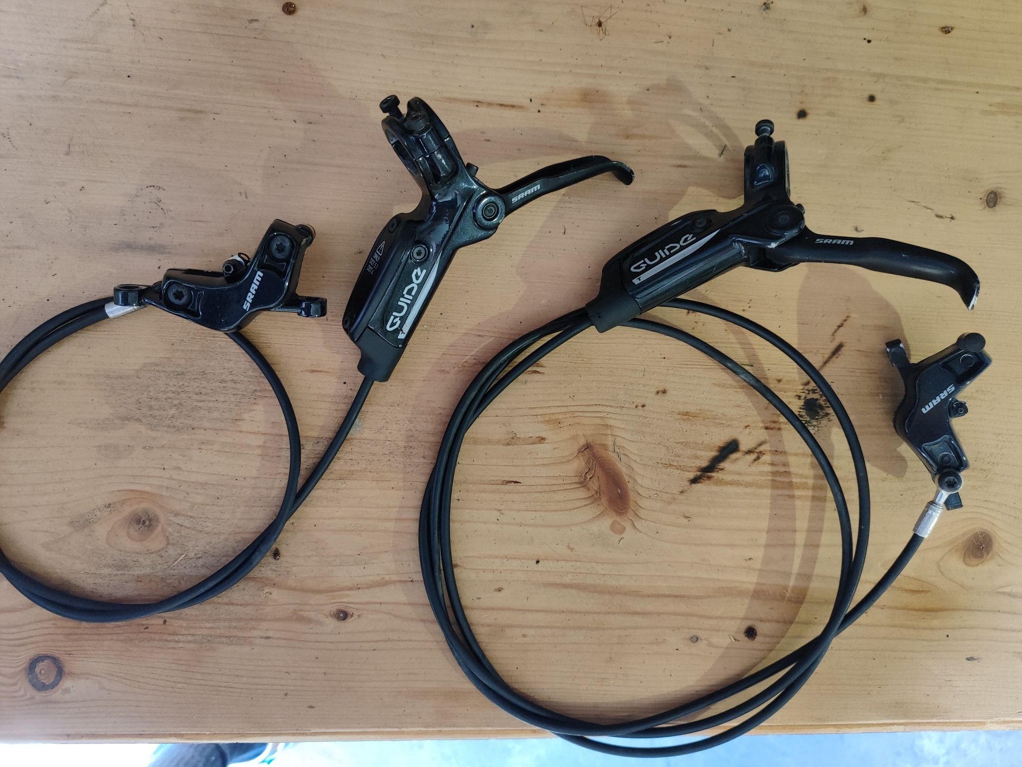 Hamulce hydrauliczne Sram Guide T (4-tłoczkowy) - komplet przód i tył