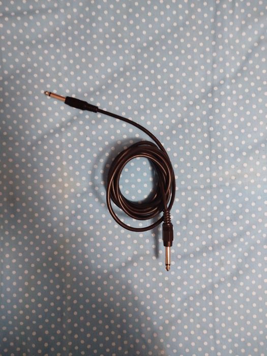 Guitarra elétrica ZIPPY com Amplificador e Cabo