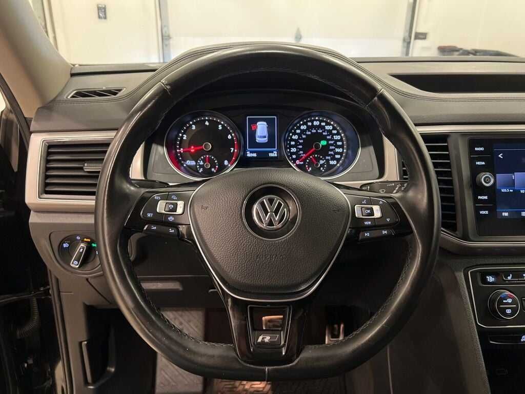 Volkswagen Atlas V6 SE w/Technology R-Line 2019