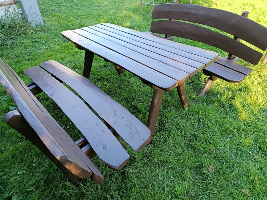 Meble ogrodowe debowe