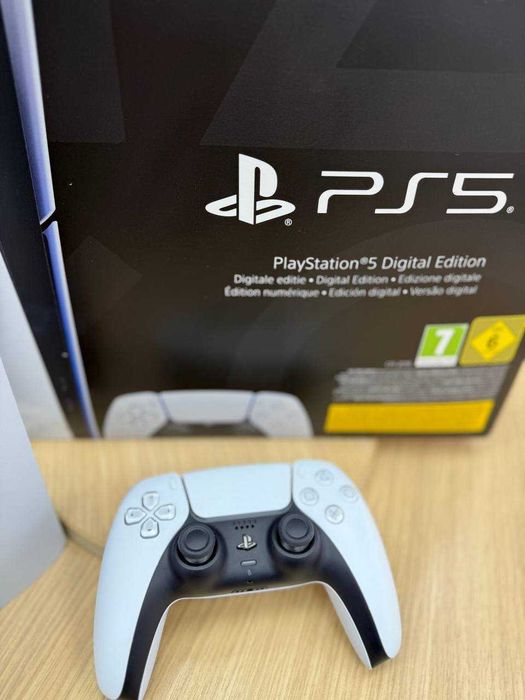 Продам ігрову приставку Sony PS5 Slim Digital